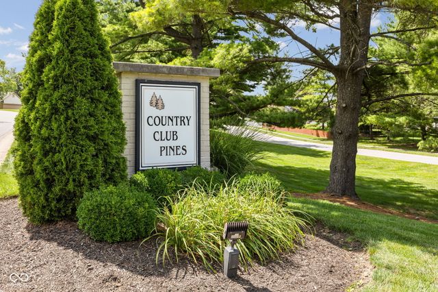 2952 Scottsdale Drive, Indianapolis, IN 46234