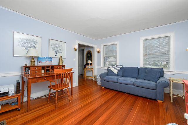 122 Park Ave, Barnstable, MA 02632