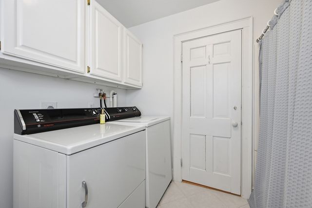 122 Park Ave, Barnstable, MA 02632