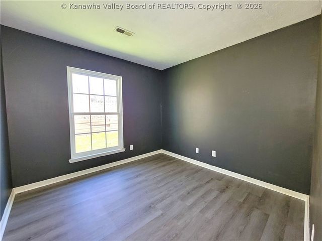 301 Bow Hunter Road, Charleston, WV 25314