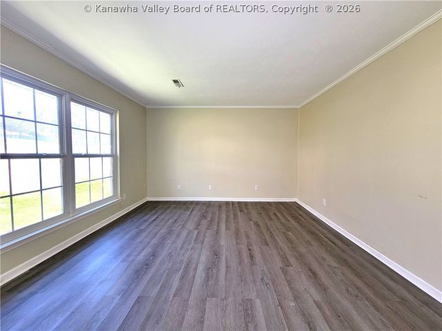 301 Bow Hunter Road, Charleston, WV 25314