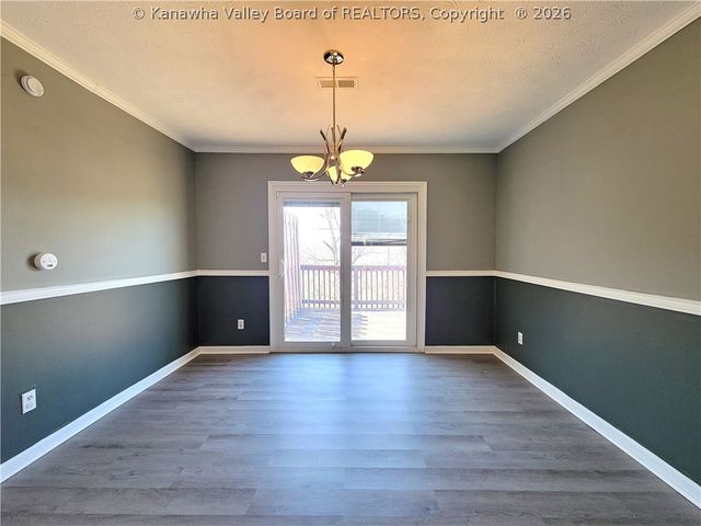 301 Bow Hunter Road, Charleston, WV 25314