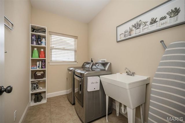 1105 Timberline Court, Wentzville, MO 63385