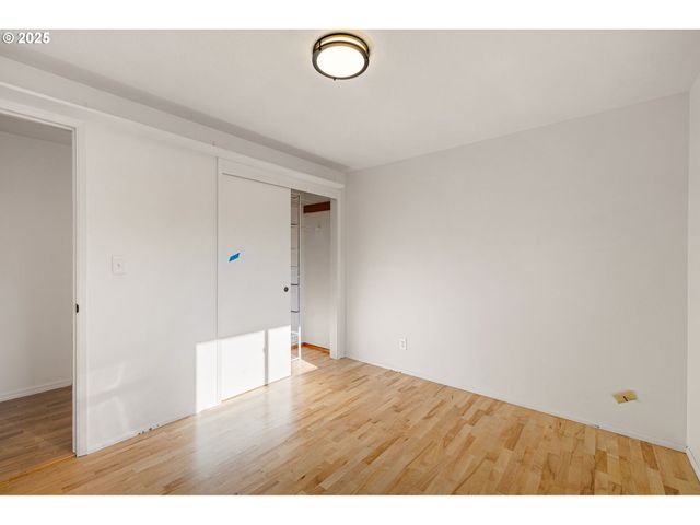 1565 MONTEREY Ave, Eugene, OR 97401