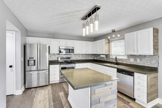 1137 Hoover Lake Court, Westerville, OH 43081