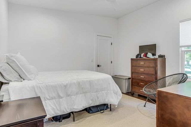 2411B Middle St, Nashville, TN 37208