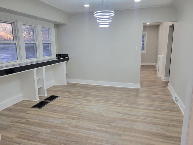 4439 N 27th STREET, Milwaukee, WI 53209