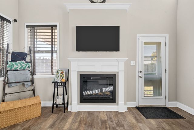 1319 Black Oak Cir, Clarksville, TN 37042