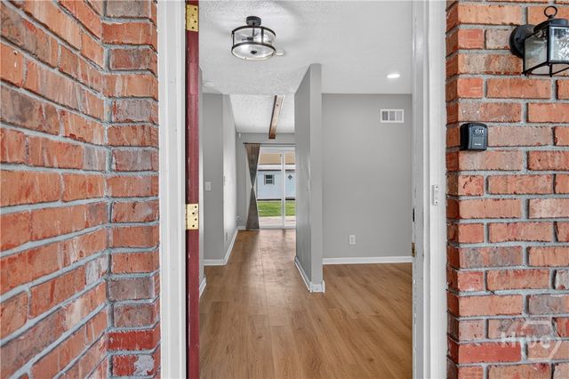 210 West General Stewart Way, Hinesville, GA 31313