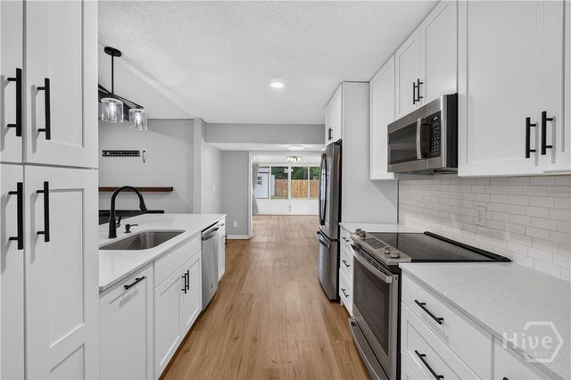 210 West General Stewart Way, Hinesville, GA 31313