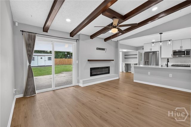 210 West General Stewart Way, Hinesville, GA 31313