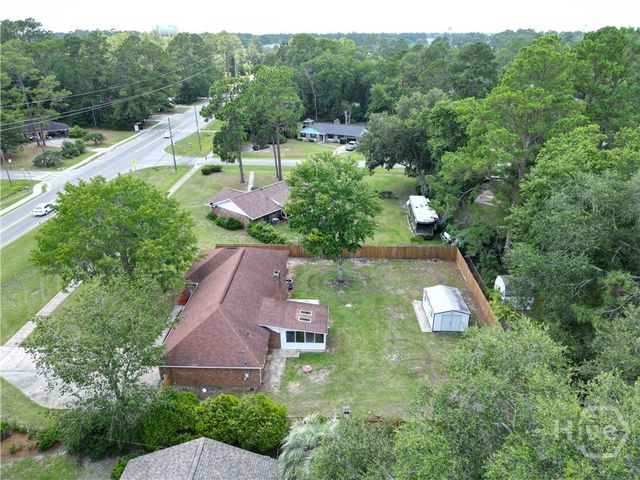 210 West General Stewart Way, Hinesville, GA 31313