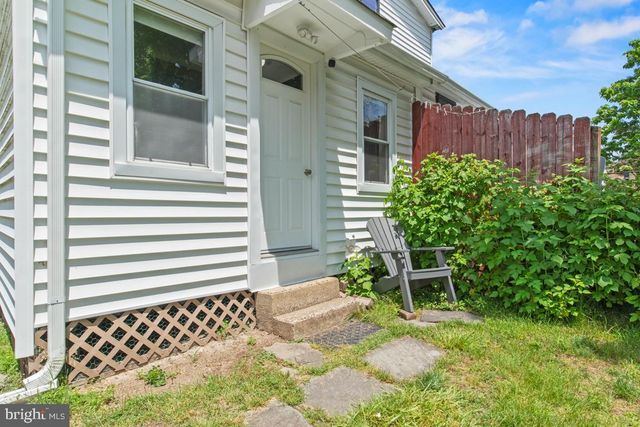 331 ELM AVE, North Wales, PA 19454