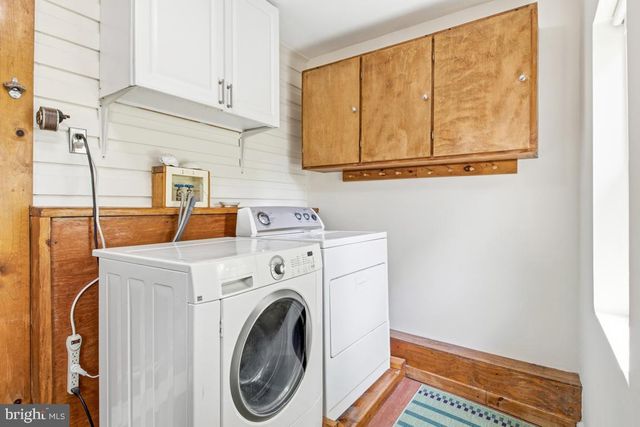 331 ELM AVE, North Wales, PA 19454