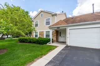 257 Ashland Court 257, Buffalo Grove, IL 60089