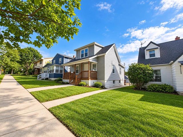 216 S 62nd STREET, Milwaukee, WI 53214