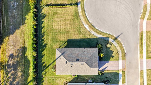 104 Judah Lane, Sebastian, FL 32958