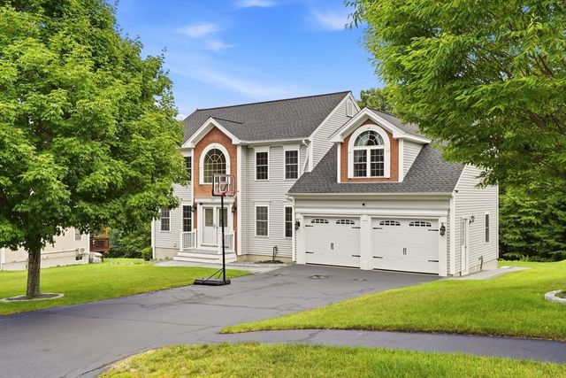 147 Roosevelt St, Fitchburg, MA 01420