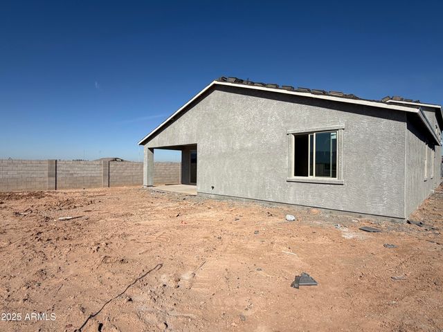 5613 W HOPI Trail, Laveen, AZ 85339