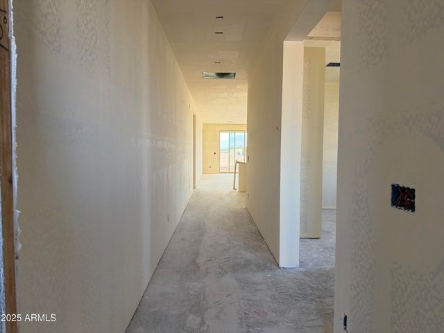 5613 W HOPI Trail, Laveen, AZ 85339