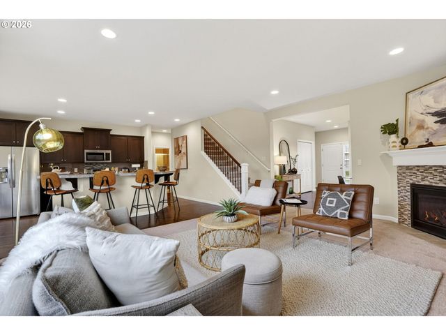 17483 Se ACADIA St, Damascus, OR 97089