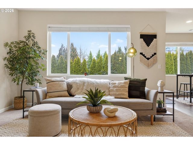 17483 Se ACADIA St, Damascus, OR 97089