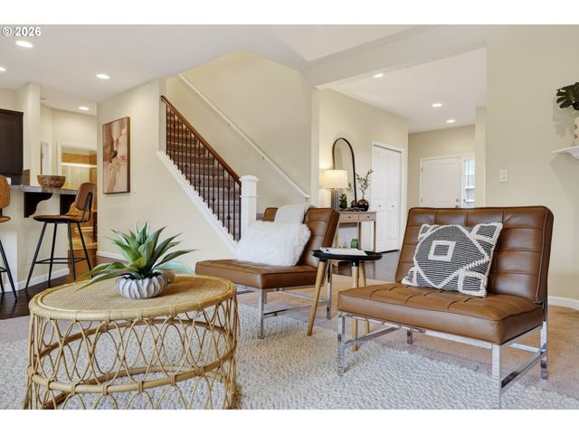 17483 Se ACADIA St, Damascus, OR 97089