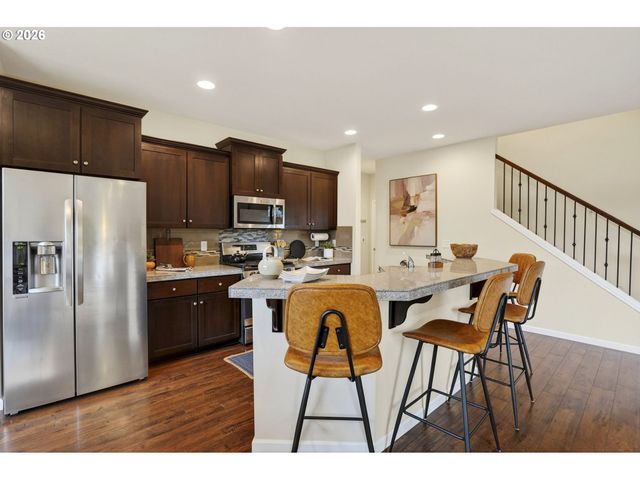 17483 Se ACADIA St, Damascus, OR 97089