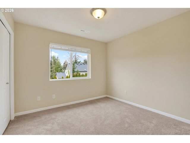 17483 Se ACADIA St, Damascus, OR 97089