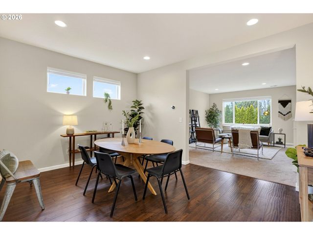 17483 Se ACADIA St, Damascus, OR 97089