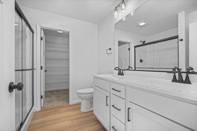 1 Eric Court, Bloomington, IL 61705