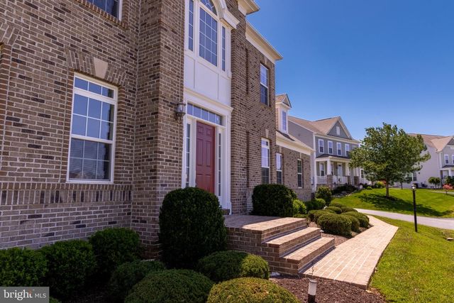 42093 LOCHIEL LN, Leesburg, VA 20176