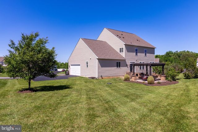 42093 LOCHIEL LN, Leesburg, VA 20176