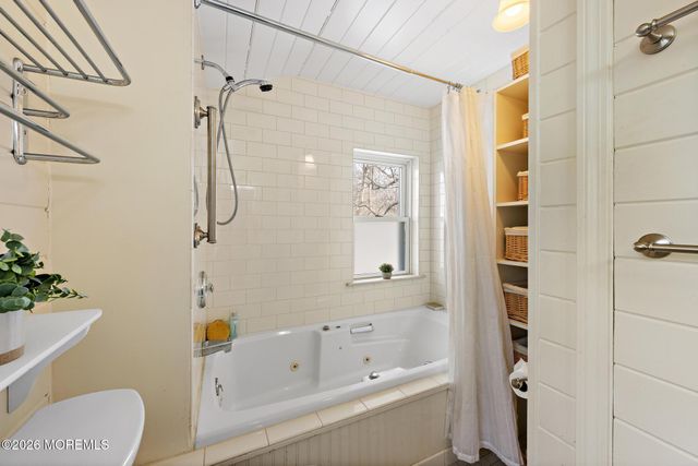 606 Bridlemere Avenue, Interlaken, NJ 07712