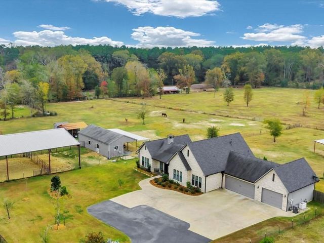 104 Wheeler Road, Lufkin, TX 75901