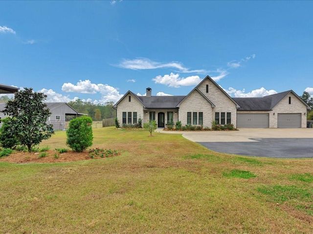 104 Wheeler Road, Lufkin, TX 75901