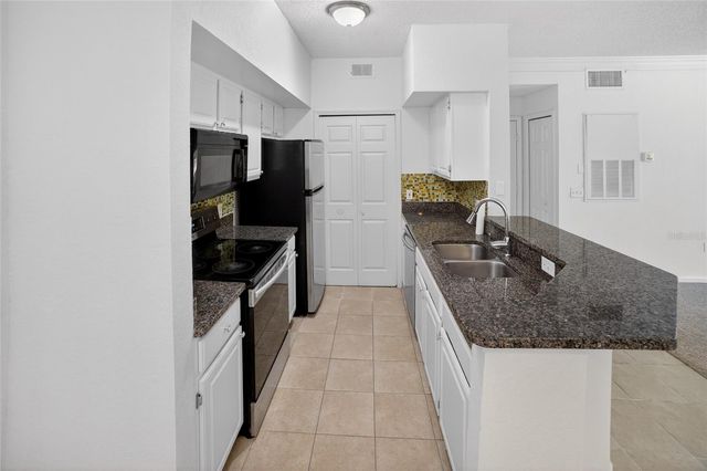 13003 PLANTATION PARK CIRCLE 1323, Orlando, FL 32821