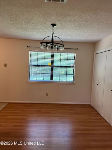 202 Mary Drive, Gulfport, MS 39503