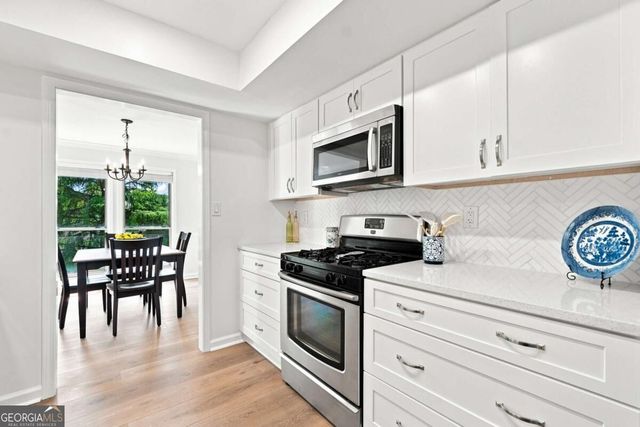 1003 Canyon Point Circle, Roswell, GA 30076