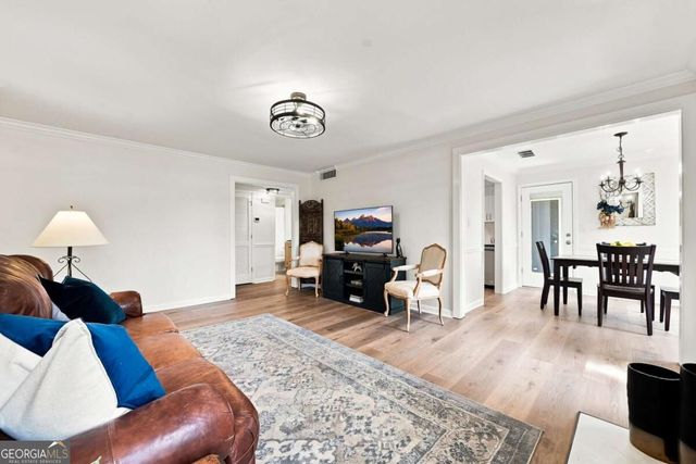 1003 Canyon Point Circle, Roswell, GA 30076