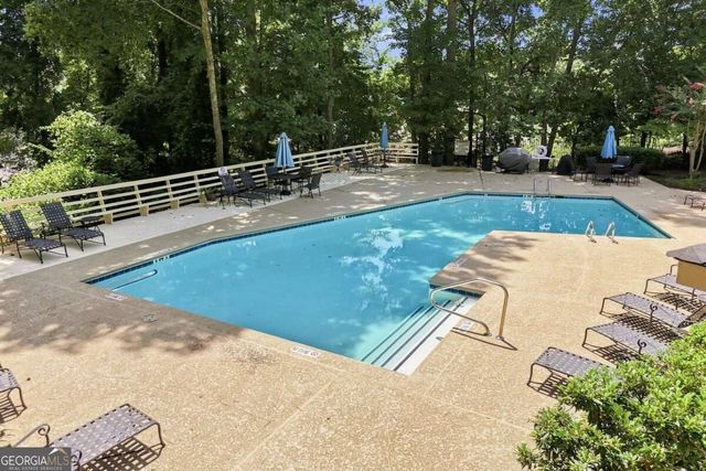 1003 Canyon Point Circle, Roswell, GA 30076