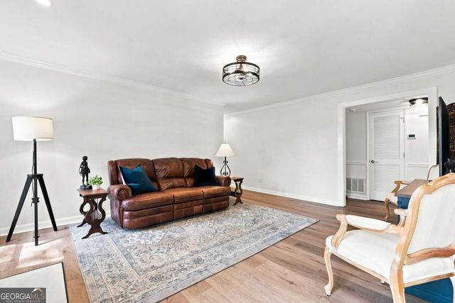 1003 Canyon Point Circle, Roswell, GA 30076