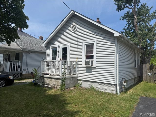 7210 Stephenson Avenue, Niagara Falls, NY 14304