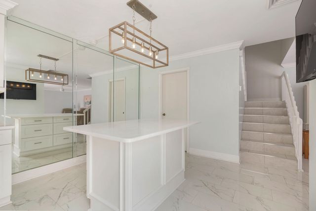 3900 County Line Road 6a, Tequesta, FL 33469