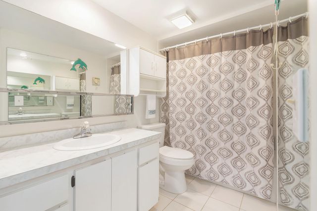 3900 County Line Road 6a, Tequesta, FL 33469