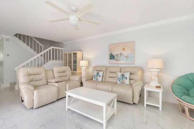 3900 County Line Road 6a, Tequesta, FL 33469