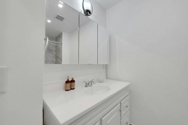 91 LEXINGTON AVE, Jc, West Bergen, NJ 07304