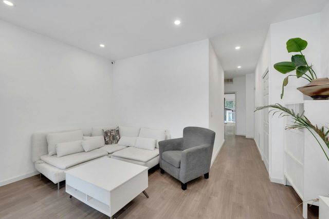 91 LEXINGTON AVE, Jc, West Bergen, NJ 07304