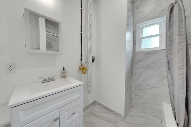 91 LEXINGTON AVE, Jc, West Bergen, NJ 07304