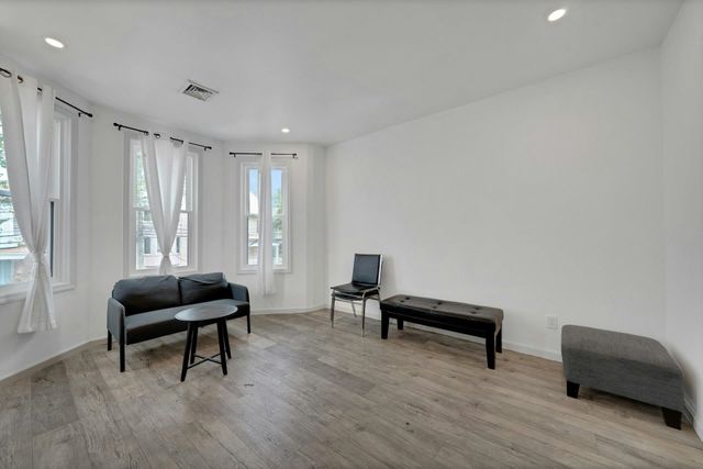 91 LEXINGTON AVE, Jc, West Bergen, NJ 07304